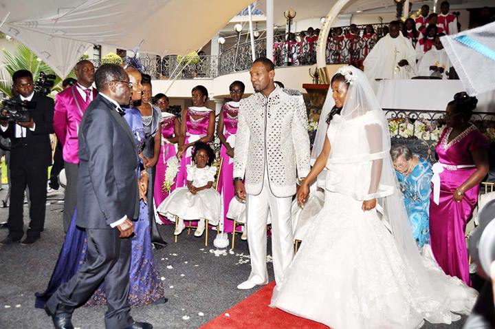 Bona wedding brings Borrowdale to standstill