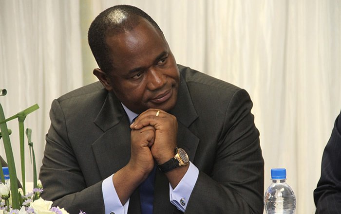 Time Bank turns heat on Gono