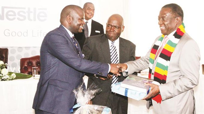 Mnangagwa pledges legislative support for investors