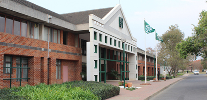 Investors use Old Mutual to repatriate funds outside Zim