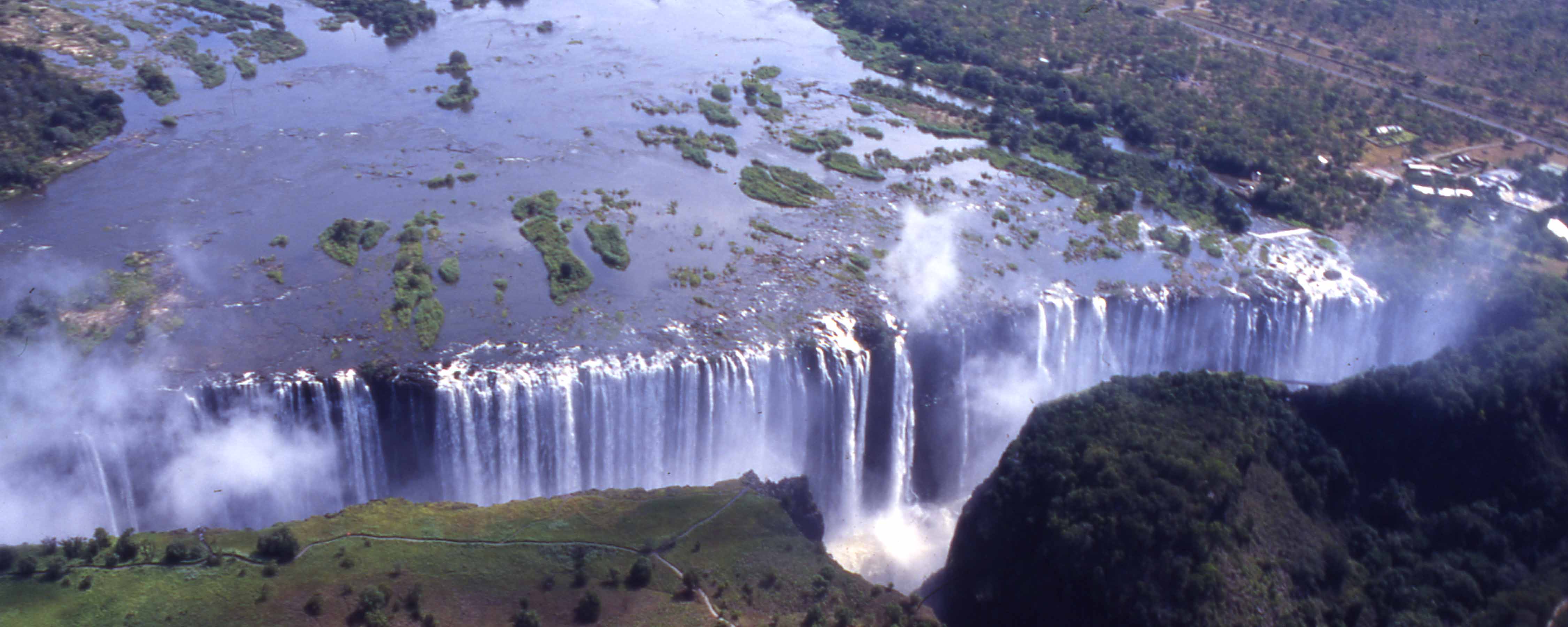 One-stop border post for Vic Falls