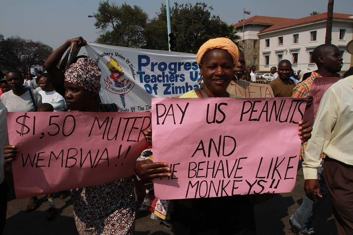 Zimbabwe civil servants reject $78 salary increment