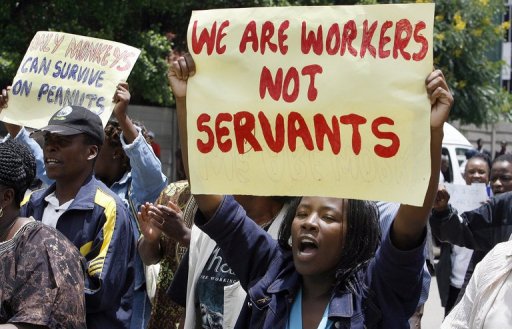 Zim civil servants will not get salary increase
