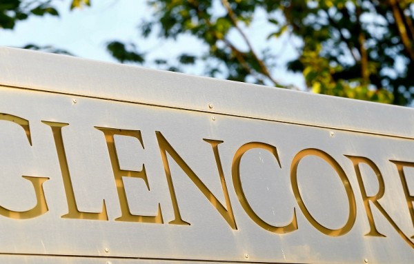 Glencore shares rebound on $1bn buybacks